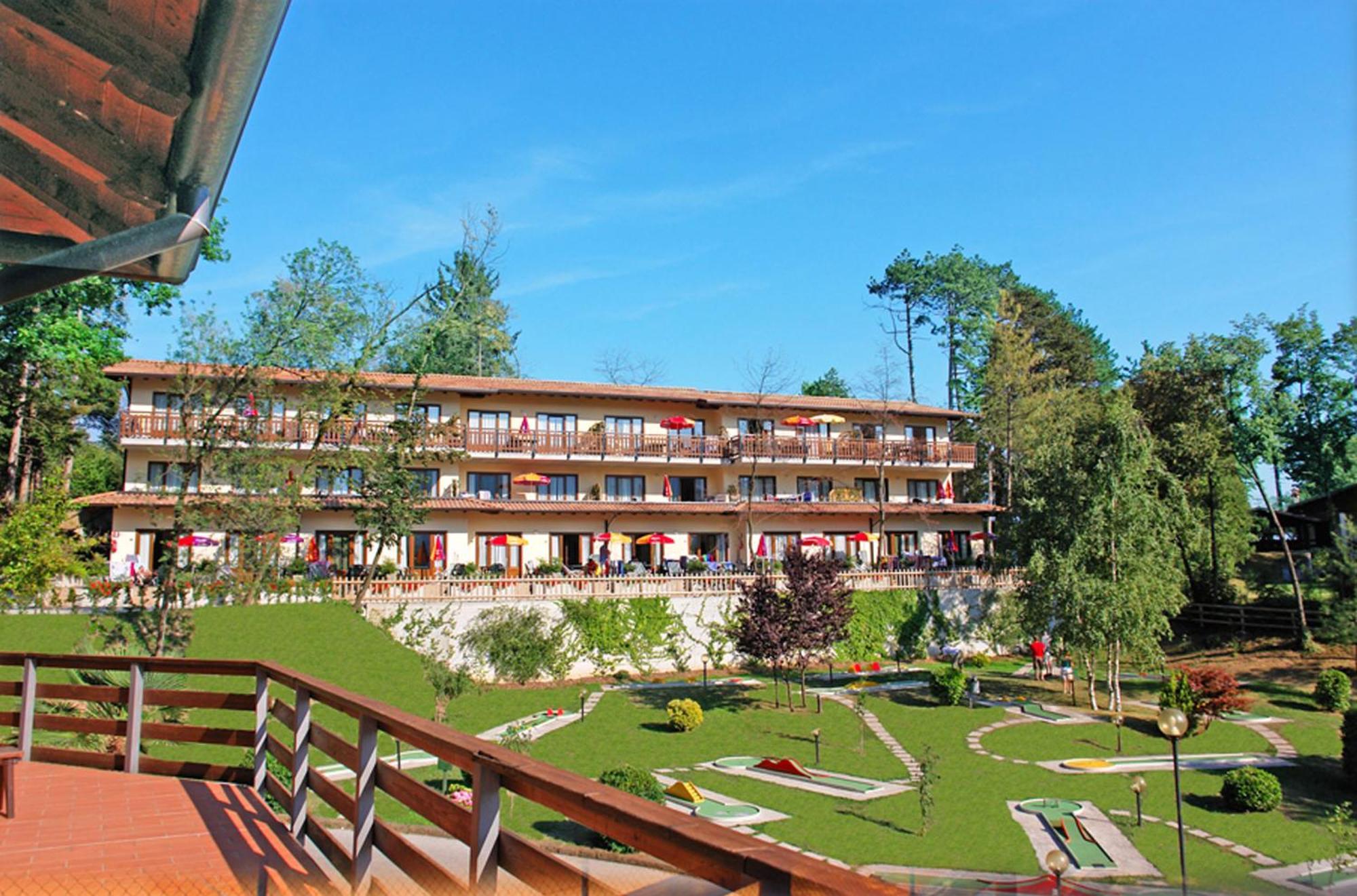 Hotel Residence Campi Tremosine Exterior photo